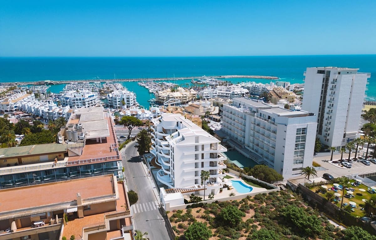 3 slaapkamer Penthouse te koop in Benalmadena Costa met zwembad garage - € 1.400.000 (Ref: 7788718)