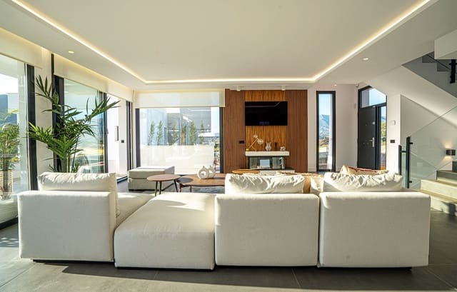 4 chambre Villa/Maison à vendre à La Cala Golf, Mijas avec piscine garage - 1 150 000 € (Ref: 7905022)