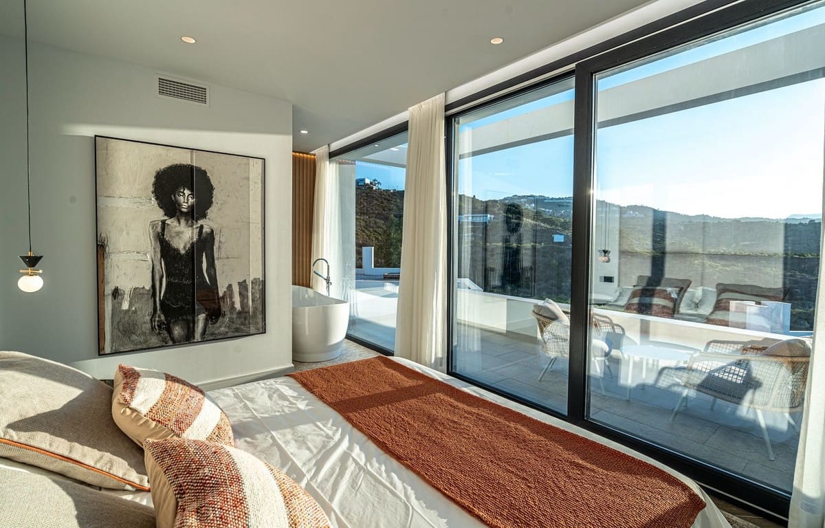 4 chambre Villa/Maison à vendre à La Cala Golf avec piscine garage - 1 150 000 € (Ref: 7905022)