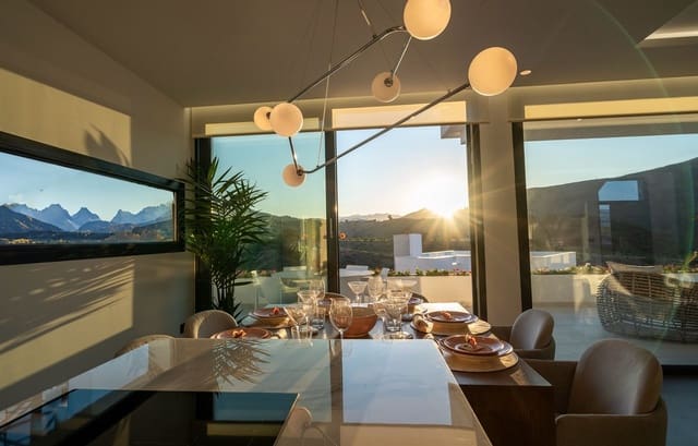 4 chambre Villa/Maison à vendre à La Cala Golf, Mijas avec piscine garage - 1 150 000 € (Ref: 7905022)