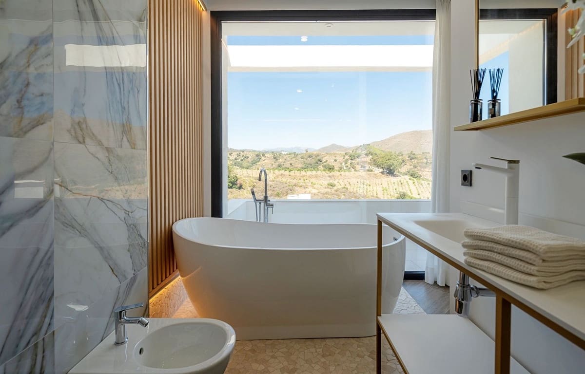 4 chambre Villa/Maison à vendre à La Cala Golf avec piscine garage - 1 150 000 € (Ref: 7905022)