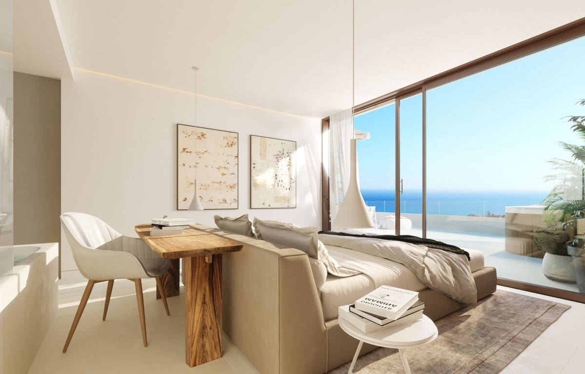 3 soverom Penthouse til salgs i Benalmadena med svømmebasseng garasje - € 1 125 000 (Ref: 7994069)