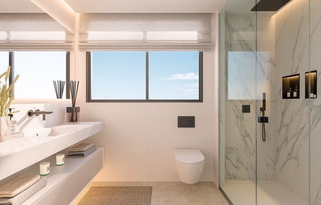 3 slaapkamer Penthouse te koop in Benalmádena met zwembad garage - € 1.549.900 (Ref: 8031386)