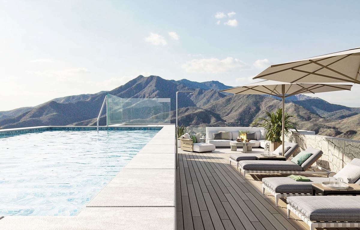 2 slaapkamer Penthouse te koop in La Mairena met zwembad garage - € 920.000 (Ref: 8048219)