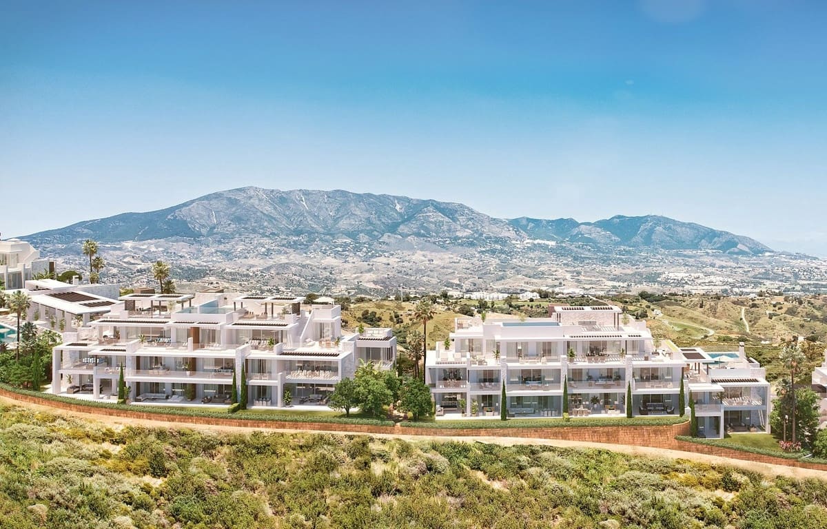 2 slaapkamer Penthouse te koop in La Mairena met zwembad garage - € 920.000 (Ref: 8048219)