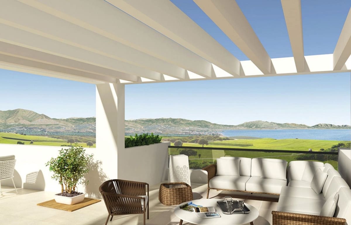 3 bedroom Penthouse for sale in La Alcaidesa with pool garage - € 480,000 (Ref: 8048220)