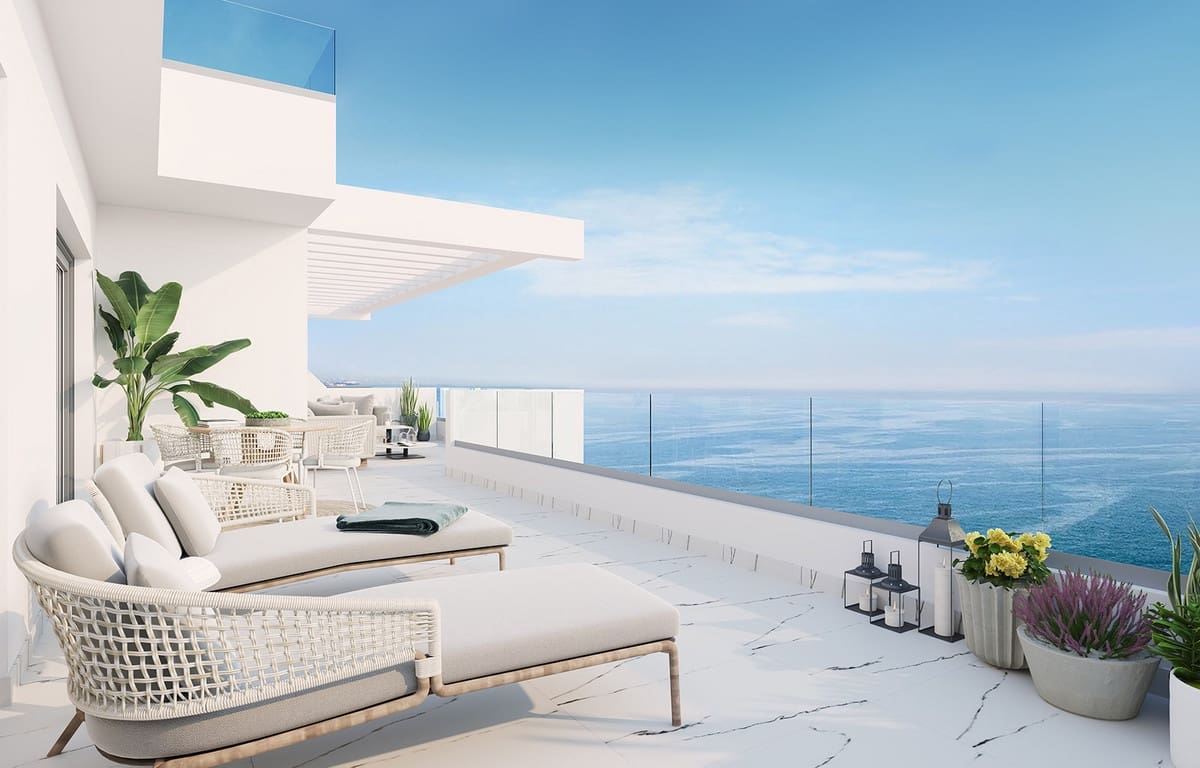 2 soverom Penthouse til salgs i Bahia de Casares med svømmebasseng garasje - € 649 000 (Ref: 8056728)