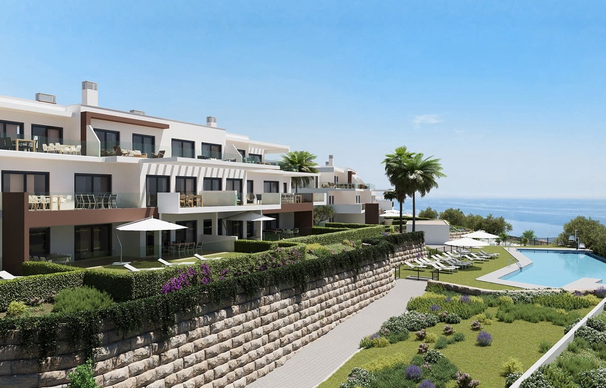 2 soverom Penthouse til salgs i Bahia de Casares med svømmebasseng garasje - € 649 000 (Ref: 8056728)