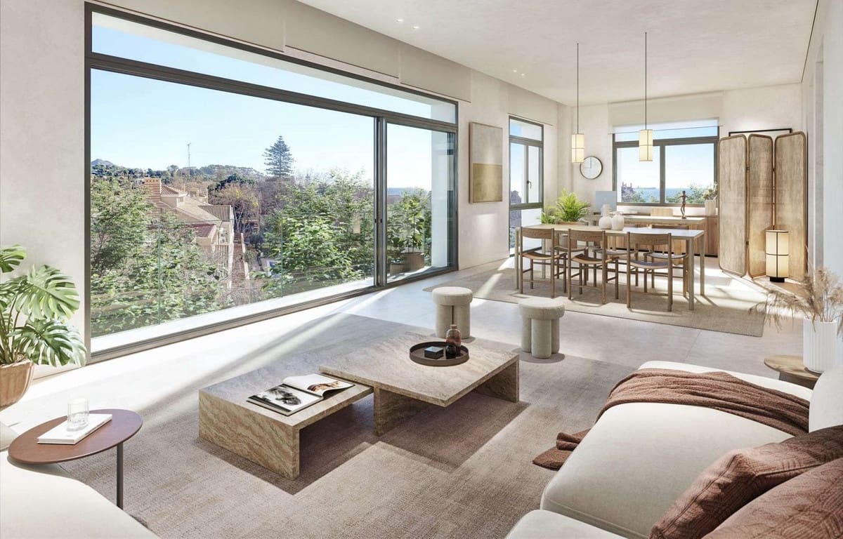 2 soverom Strandleiligheter til salgs i Malaga by med svømmebasseng garasje - € 895 000 (Ref: 8072561)