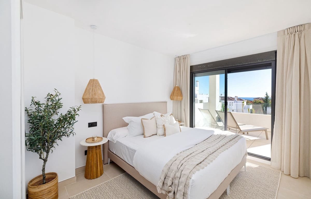 2 bedroom Apartment for sale in Bahia de Casares with pool garage - € 448,000 (Ref: 8100909)