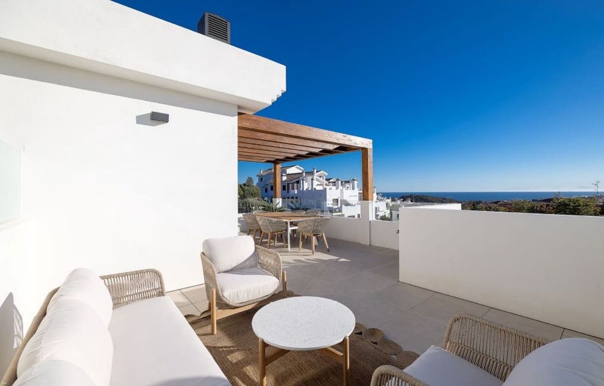 2 sovrum Lägenhet till salu i Bahia de Casares med pool garage - 448 000 € (Ref: 8100909)