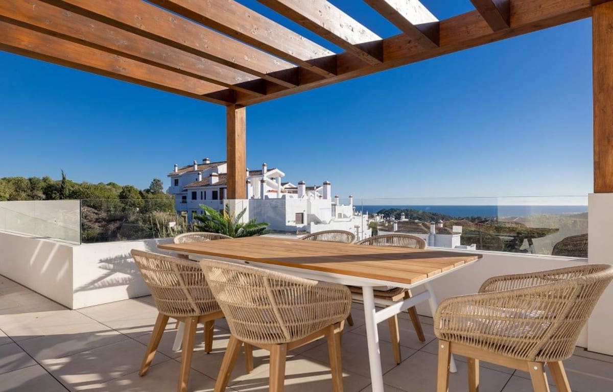 2 sovrum Lägenhet till salu i Bahia de Casares med pool garage - 448 000 € (Ref: 8100909)