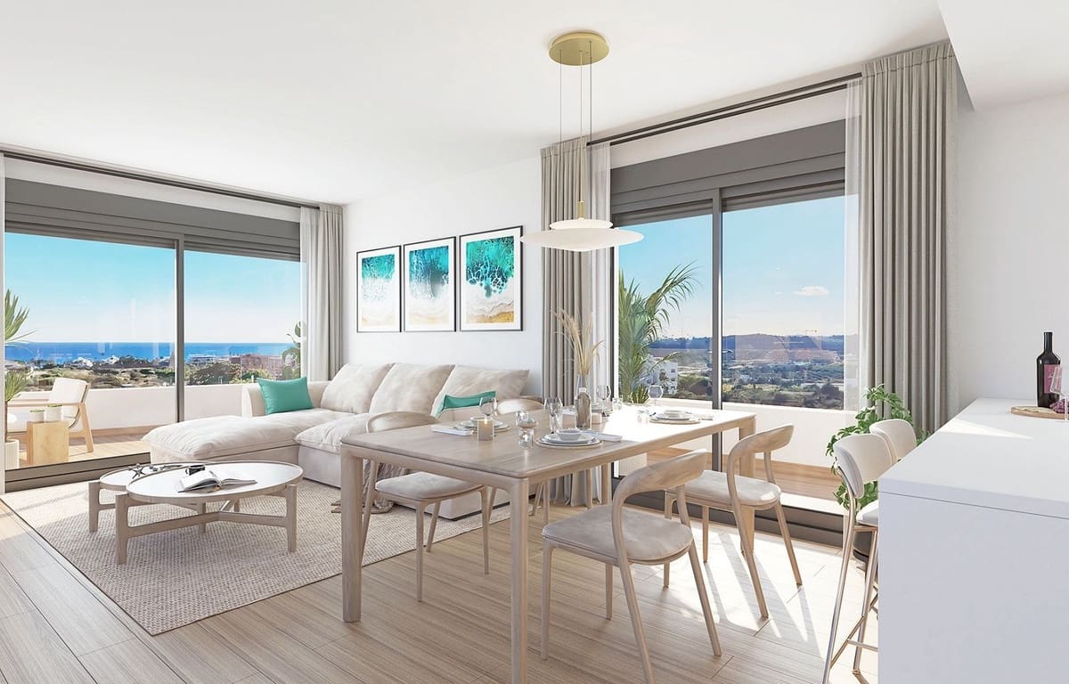 3 bedroom Apartment for sale in Estepona with pool garage - € 710,000 (Ref: 8107862)