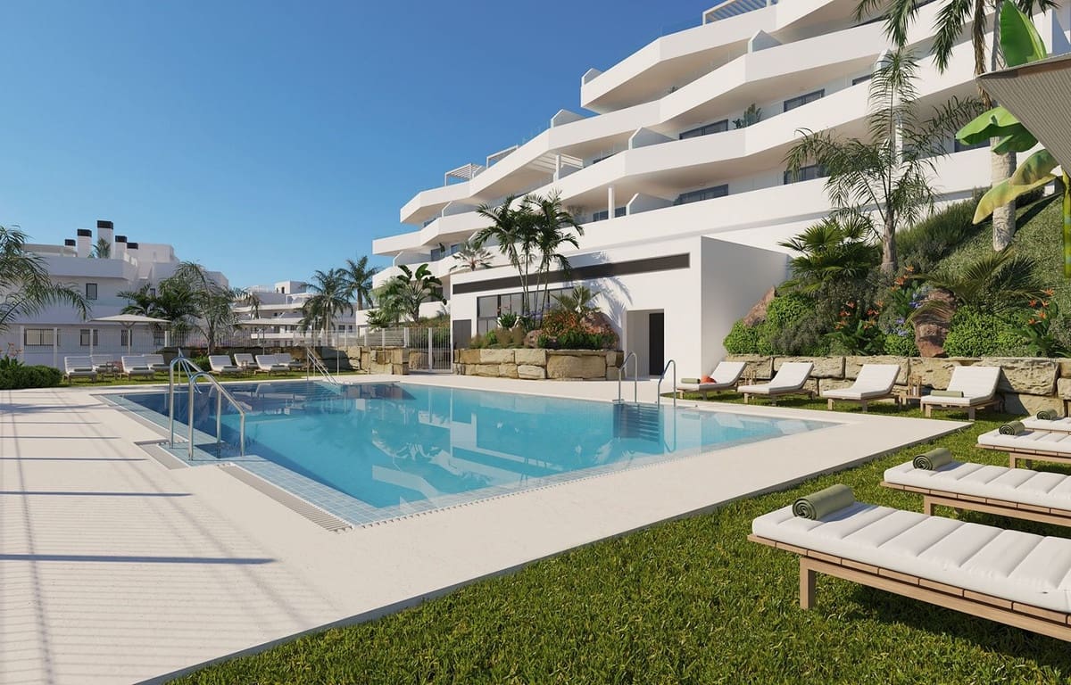 3 Zimmer Apartment zu verkaufen in Estepona mit Pool Garage - 710.000 € (Ref: 8107862)