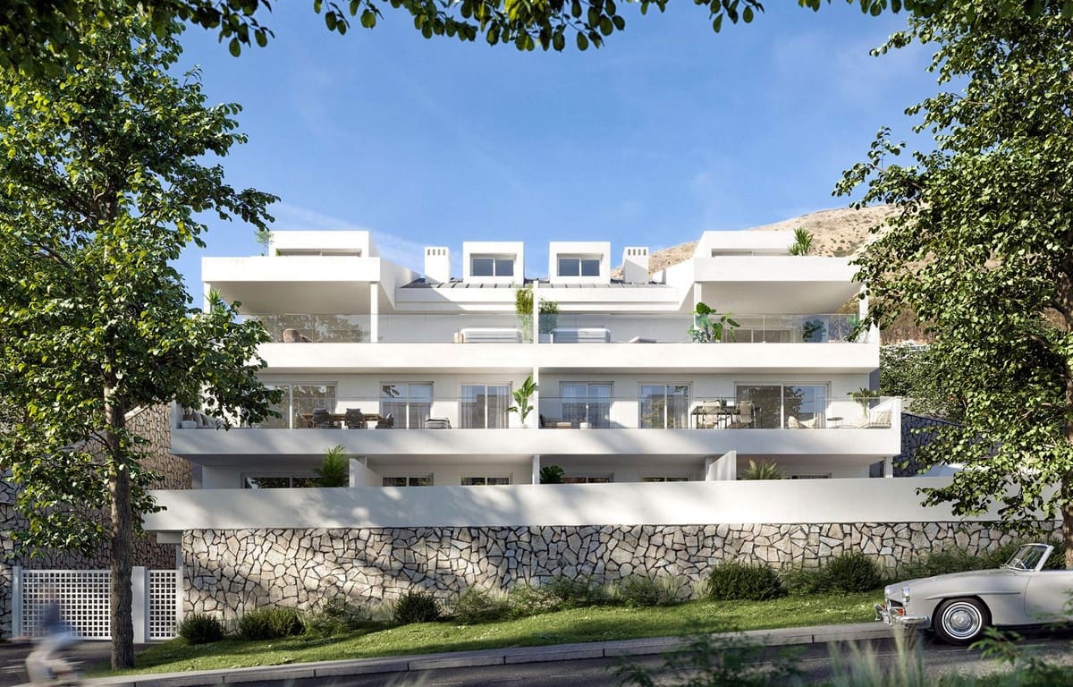 Apartamento de 3 habitaciones en Benalmadena Costa en venta con garaje - 680.000 € (Ref: 8154048)