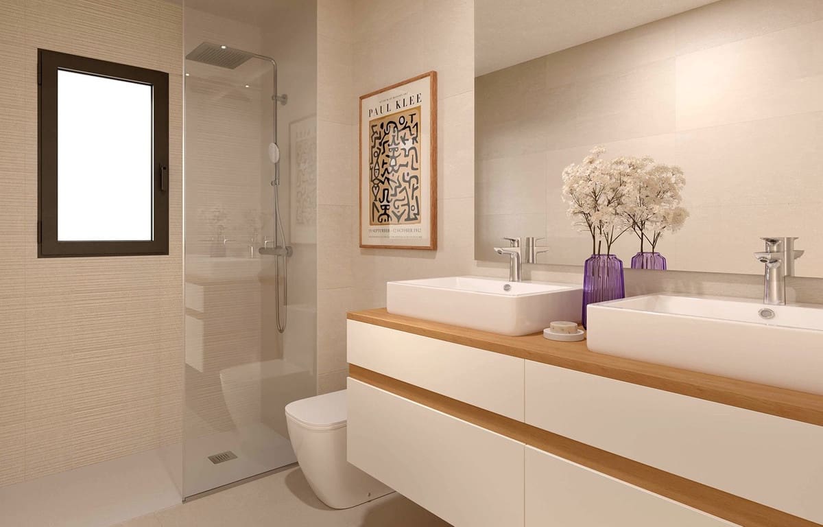 Apartamento de 2 habitaciones en Torremolinos en venta con piscina garaje - 399.000 € (Ref: 8182310)