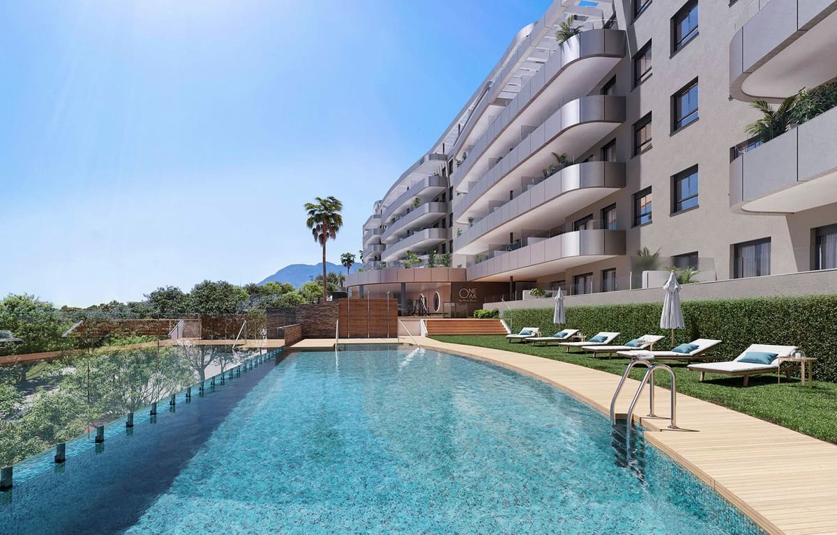 2 makuuhuone Huoneisto myytävänä paikassa Torremolinos mukana uima-altaan 
autotalli - 563 000 € (Ref: 8182310)