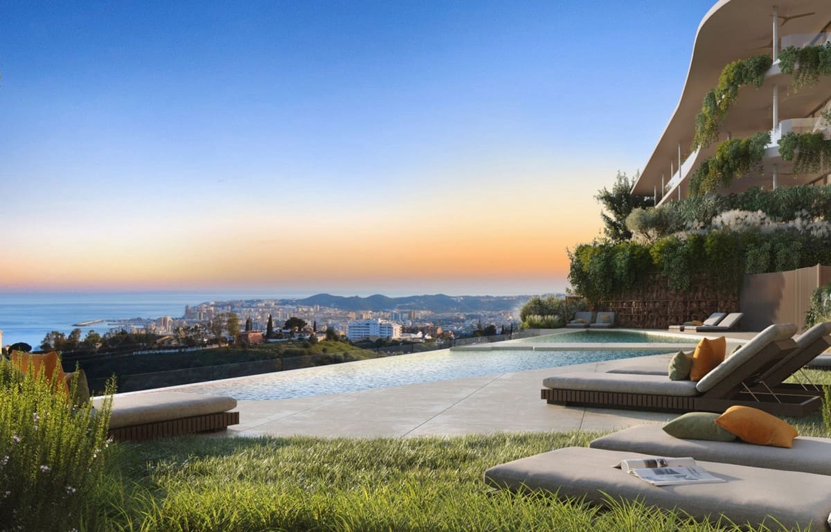 2 soveværelse Penthouse til salg i Benalmadena med swimmingpool garage - € 695.000 (Ref: 8187502)