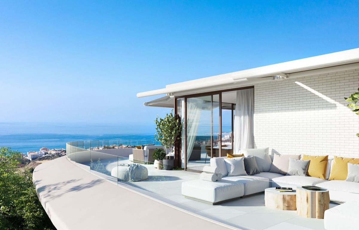 2 soveværelse Penthouse til salg i Benalmadena med swimmingpool garage - € 695.000 (Ref: 8187502)