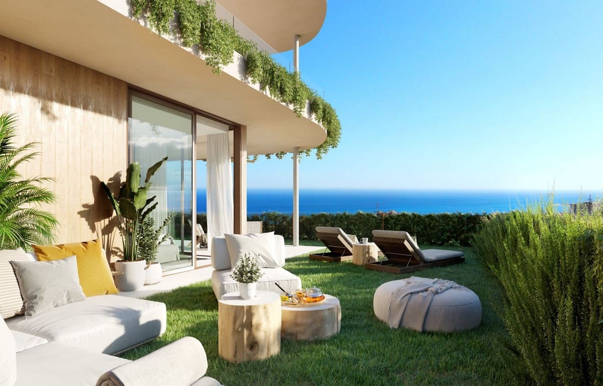 2 soveværelse Penthouse til salg i Benalmadena med swimmingpool garage - € 695.000 (Ref: 8187502)