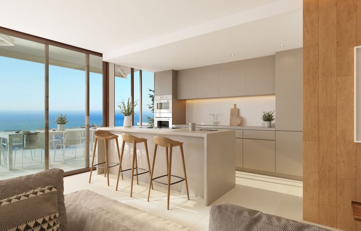 2 soveværelse Penthouse til salg i Benalmadena med swimmingpool garage - € 695.000 (Ref: 8187502)