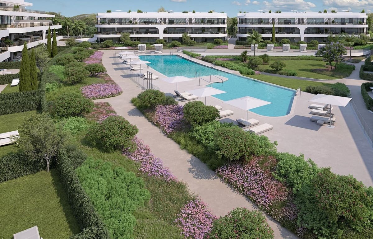 Ático de 2 habitaciones en Estepona en venta con piscina garaje - 625.000 € (Ref: 8194501)