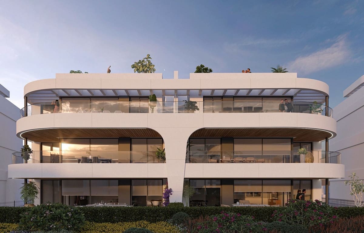 Ático de 2 habitaciones en New Golden Mile en venta con piscina garaje - 668.000 € (Ref: 8194501)