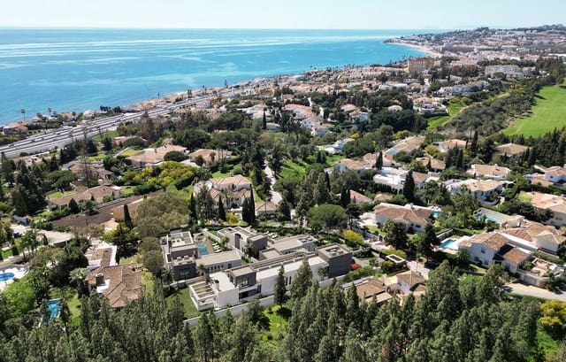 5 soveværelse Villa til salg i El Chaparral, Mijas med swimmingpool garage - € 2.548.000 (Ref: 8243695)