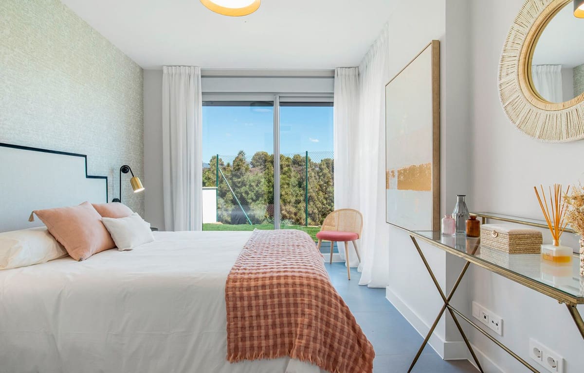 4 bedroom Apartment for sale in La Cala de Mijas with pool garage - € 742,600 (Ref: 8243700)