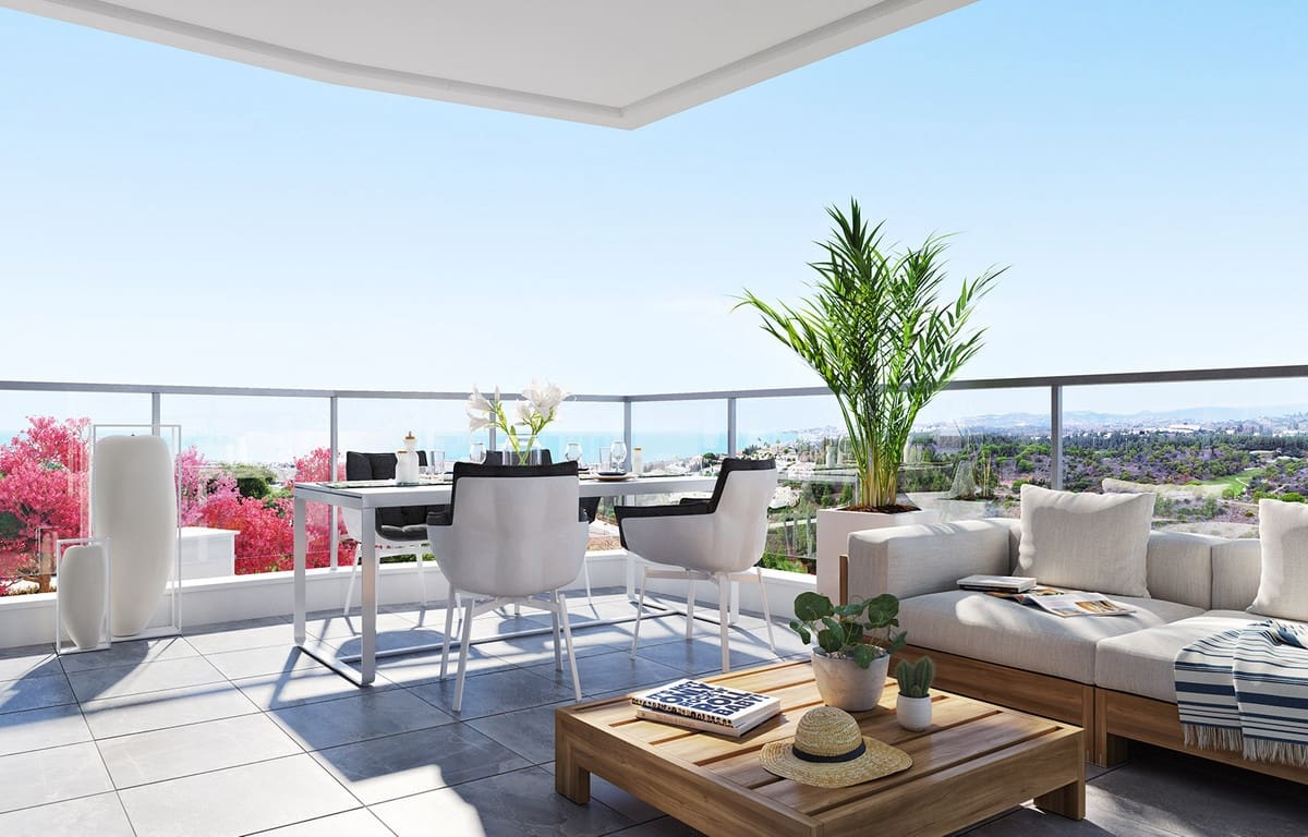 4 bedroom Apartment for sale in La Cala de Mijas with pool garage - € 742,600 (Ref: 8243700)