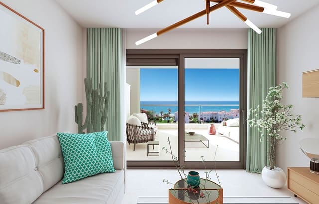 Apartamento de 3 habitaciones en Casares en venta con piscina garaje - 535.000 € (Ref: 8243708)