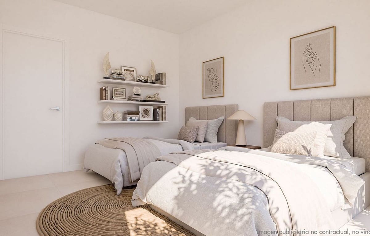 3 bedroom Penthouse for sale in Fuengirola with pool garage - € 1,110,000 (Ref: 8260653)