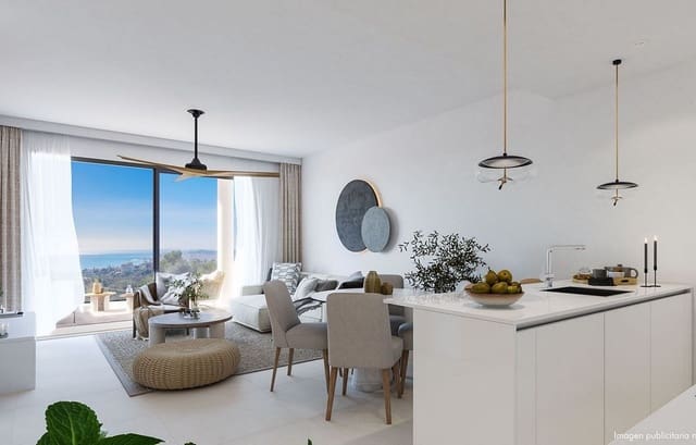 Apartamento de 2 habitaciones en Fuengirola en venta con piscina garaje - 580.000 € (Ref: 8260654)