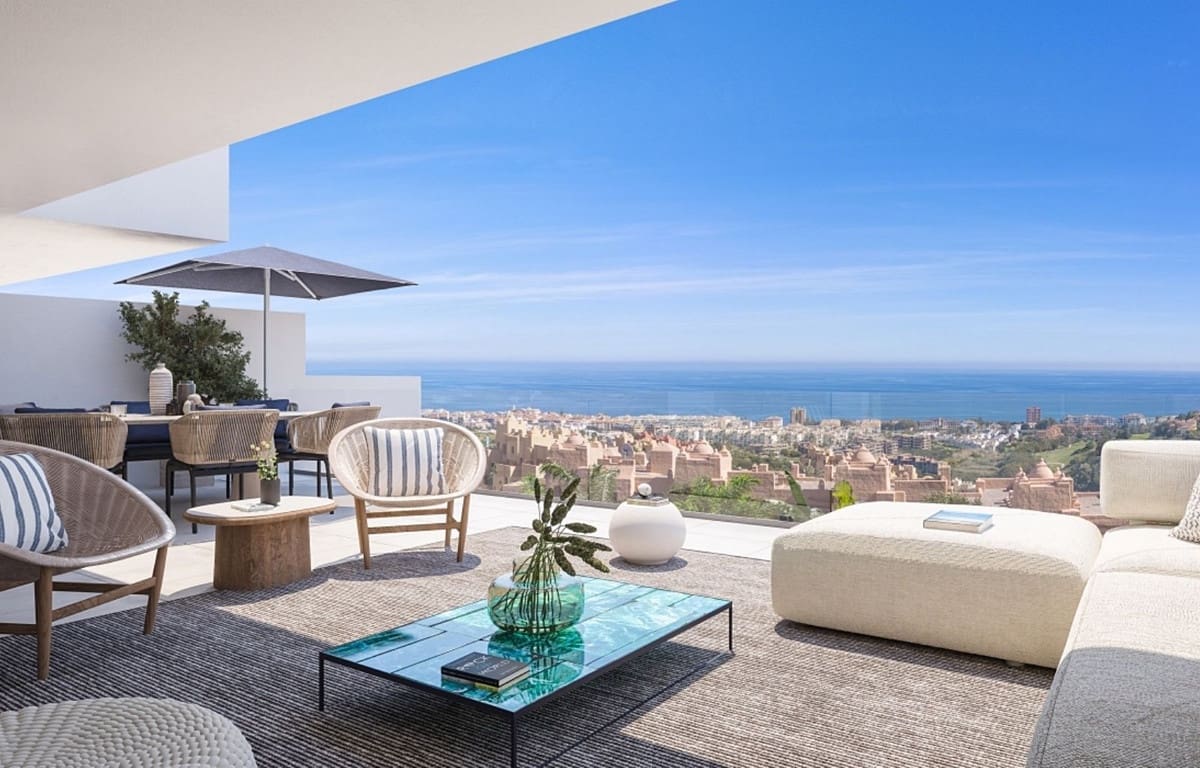 3 soveværelse Penthouse til salg i Manilva med swimmingpool garage - € 398.000 (Ref: 8340320)