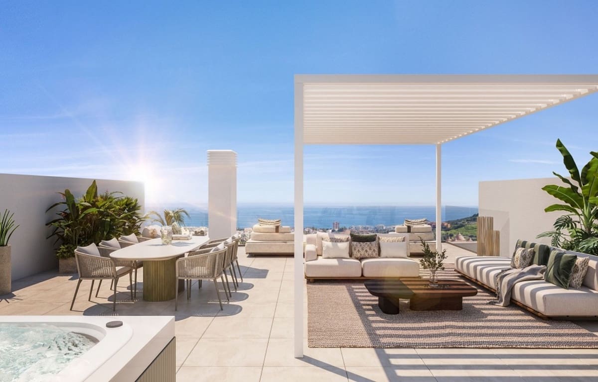 3 sovrum Takvåning till salu i Manilva med pool garage - 398 000 € (Ref: 8340320)