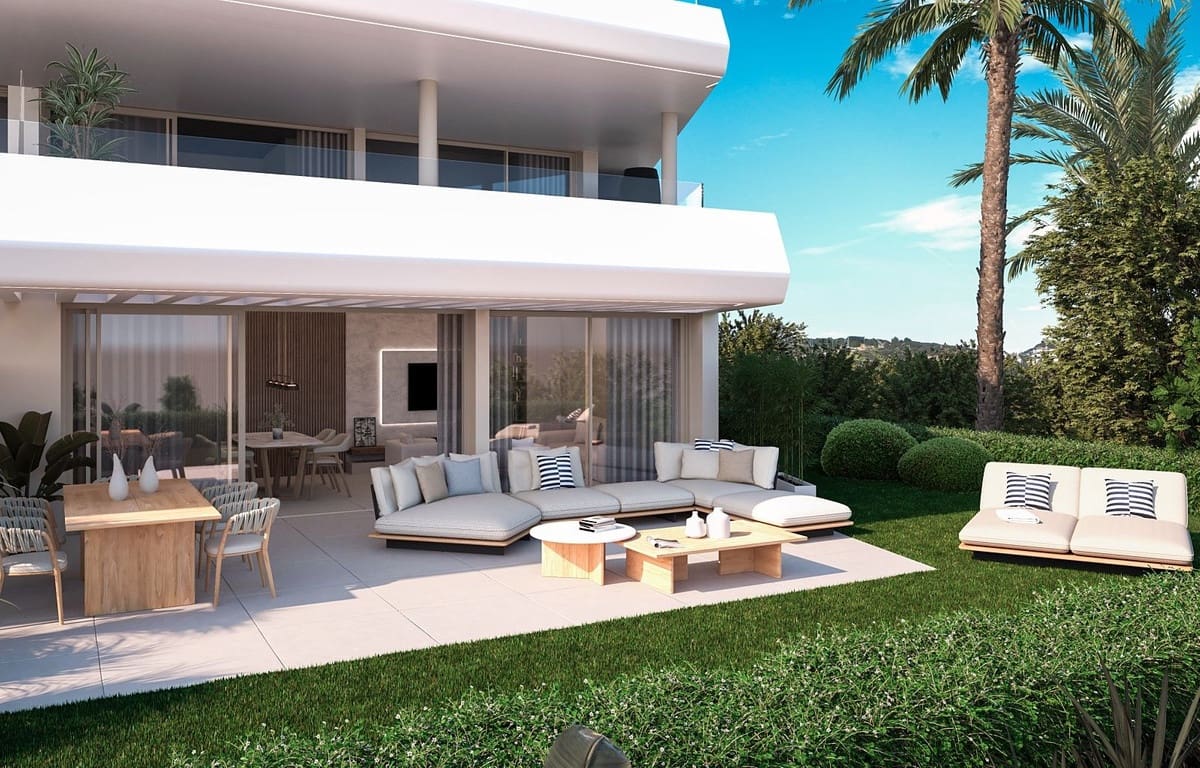 2 quarto Apartamento para venda em Estepona com piscina garagem - 644 000 € (Ref: 8390171)