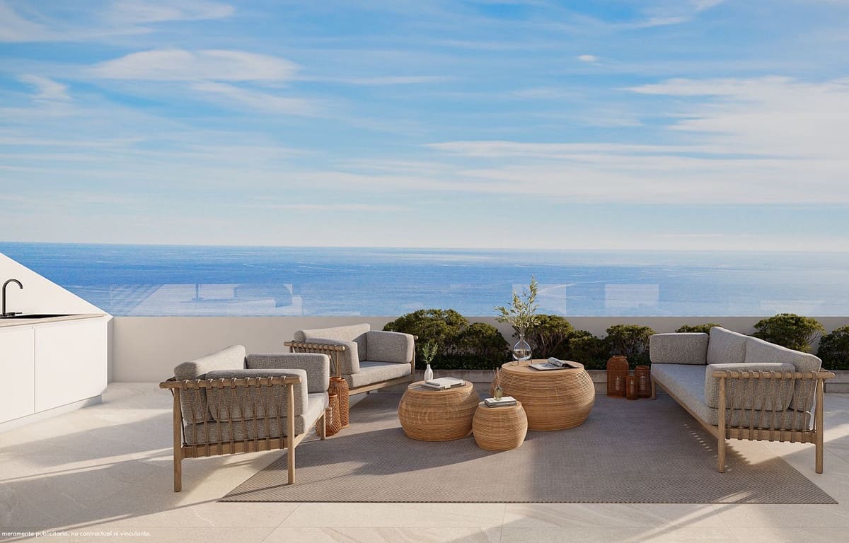 2 bedroom Penthouse for sale in Fuengirola with pool garage - € 795,000 (Ref: 8441180)
