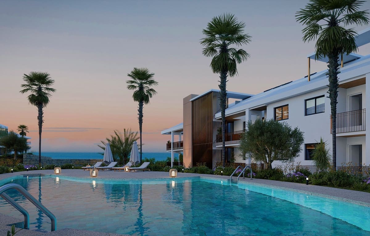 2 bedroom Penthouse for sale in Fuengirola with pool garage - € 795,000 (Ref: 8441180)