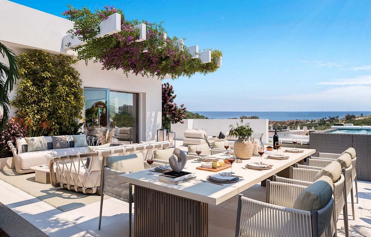 2 bedroom Apartment for sale in Casares with pool garage - € 446,000 (Ref: 8444388)