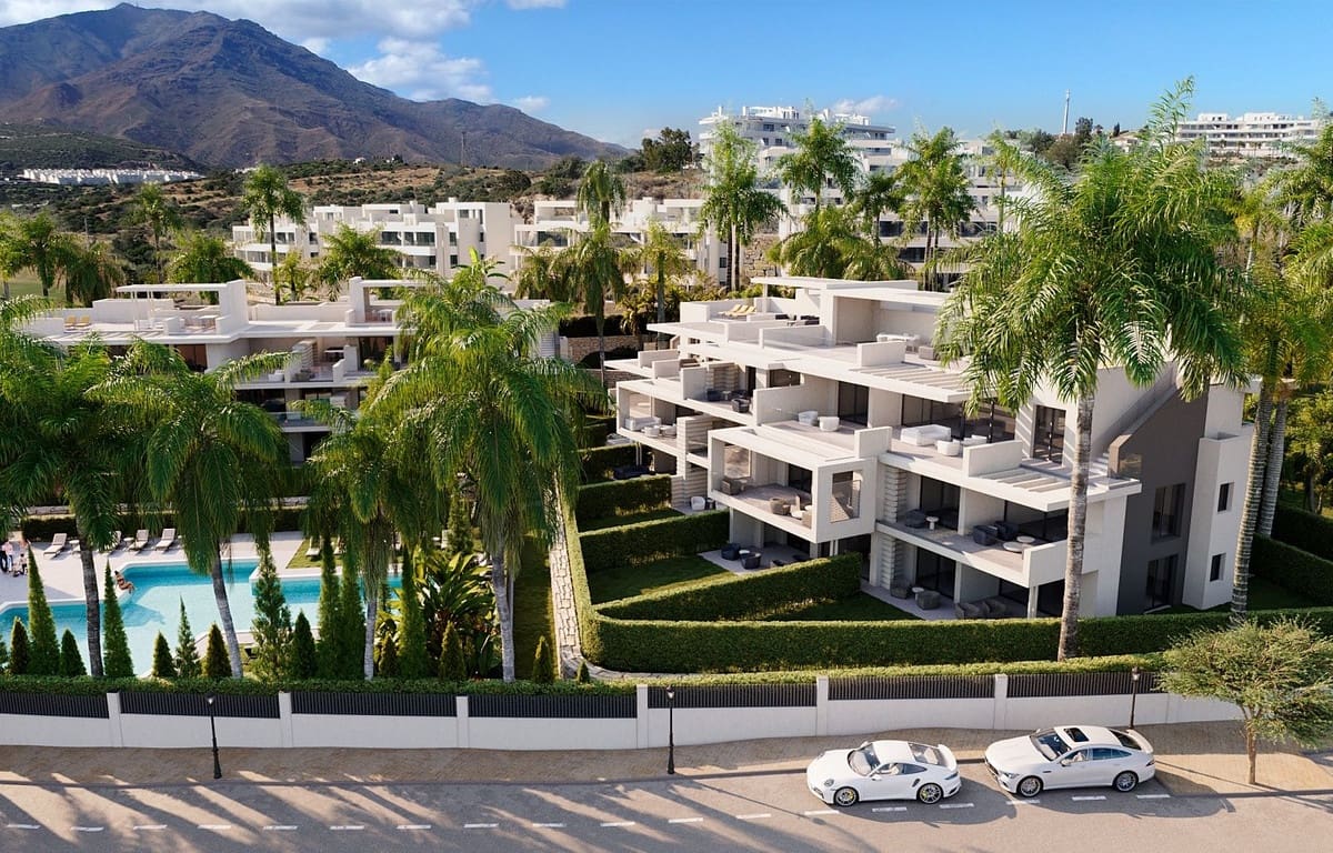 2 chambre Appartement à vendre à Estepona avec piscine garage - 495 000 € (Ref: 8471452)
