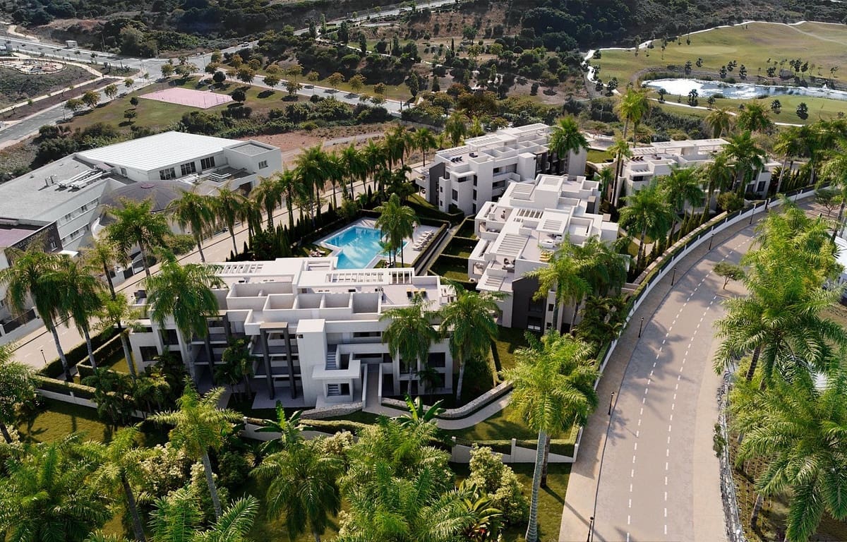 2 chambre Appartement à vendre à Estepona avec piscine garage - 495 000 € (Ref: 8471452)