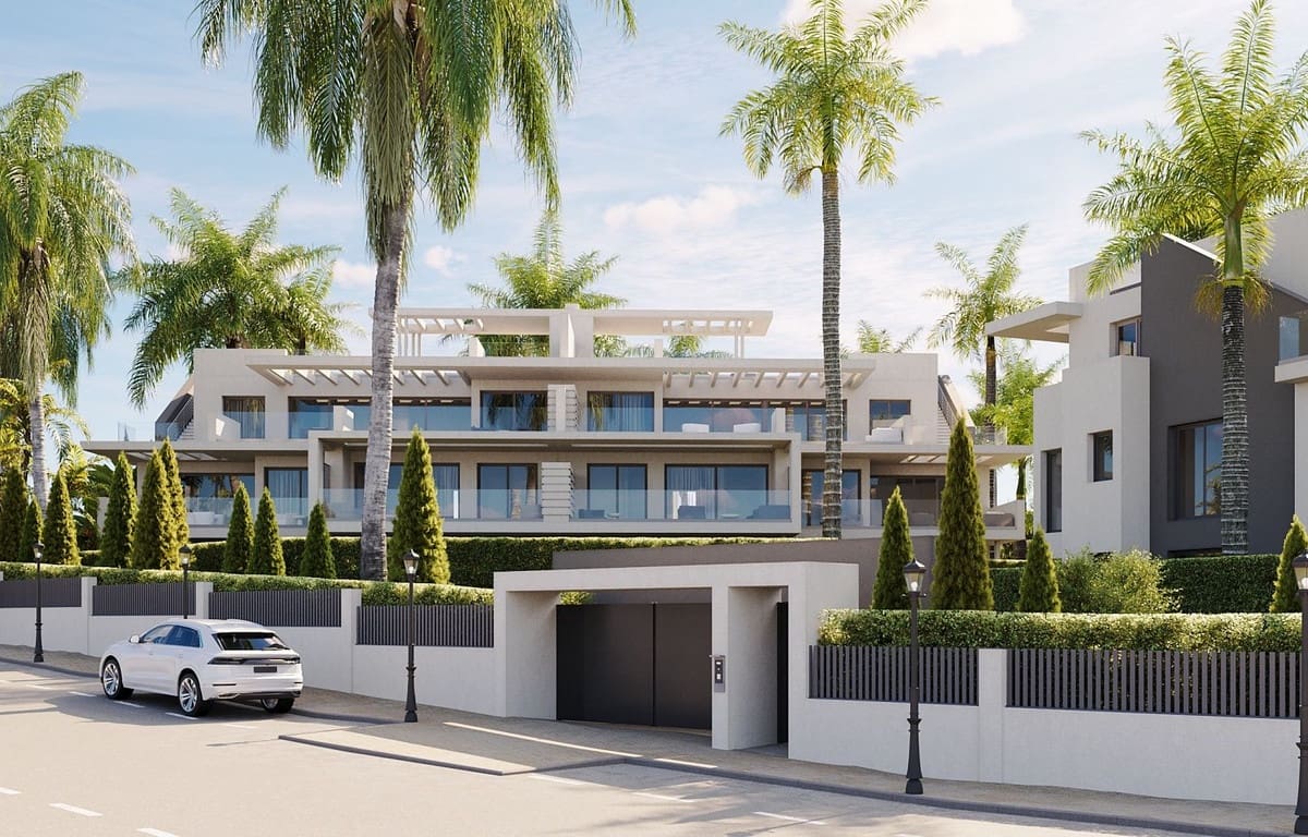 2 bedroom Apartment for sale in Estepona with pool garage - € 495,000 (Ref: 8471452)