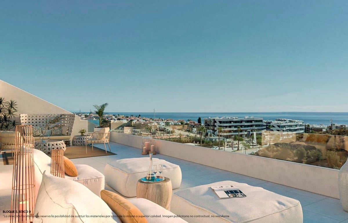 Apartamento de 2 habitaciones en Fuengirola en venta con piscina garaje - 585.000 € (Ref: 8535957)