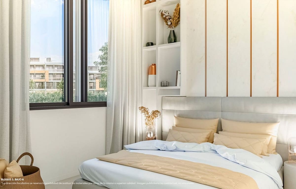 Apartamento de 2 habitaciones en Fuengirola en venta con piscina garaje - 585.000 € (Ref: 8535957)