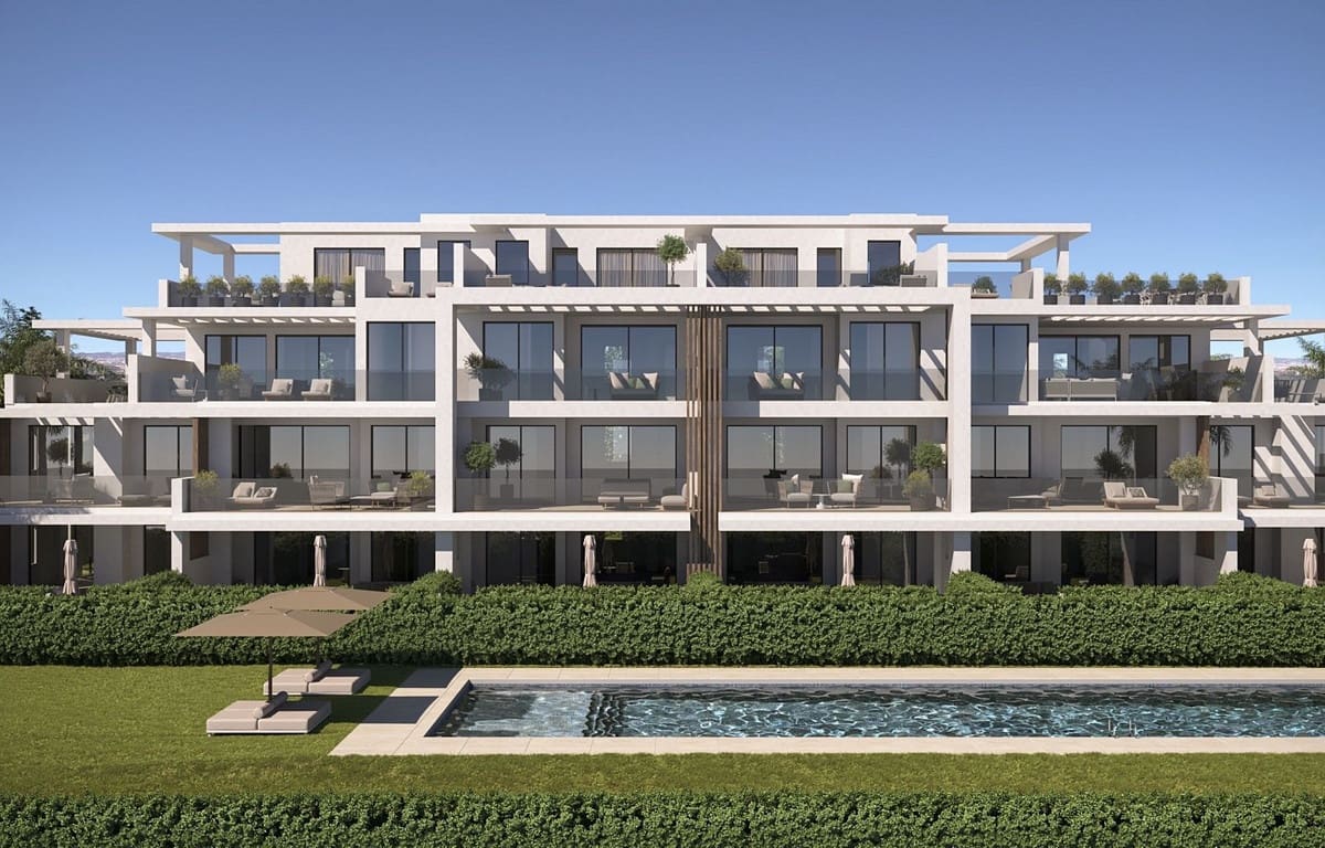 3 quarto Apartamento para venda em New Golden Mile com piscina garagem - 750 000 € (Ref: 8537250)