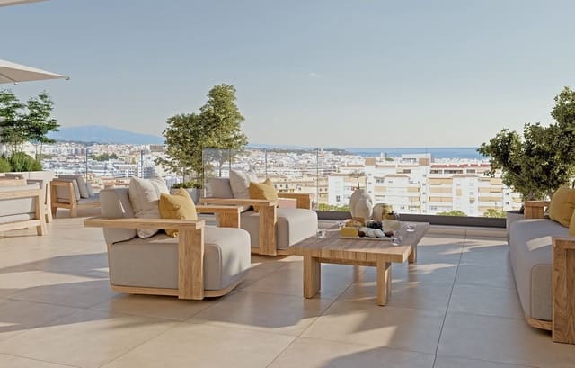 2 quarto Apartamento para venda em Estepona com piscina garagem - 600 000 € (Ref: 8607387)