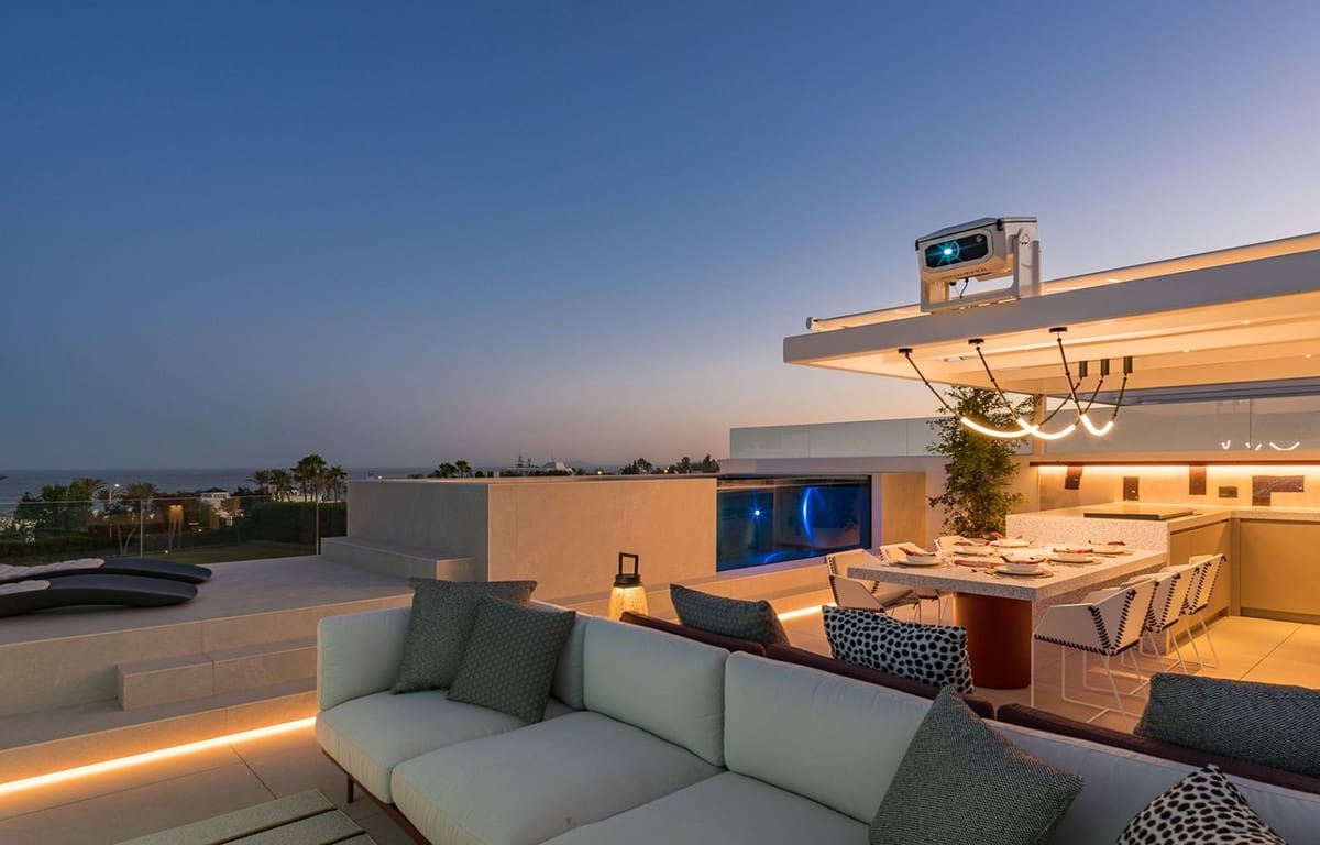 Chalet de 4 habitaciones en Golden Mile en venta con piscina garaje - 6.950.000 € (Ref: 8626062)