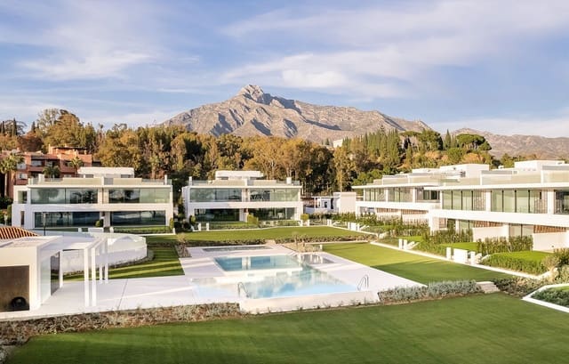 4 chambre Villa/Maison à vendre à Golden Mile, Marbella avec piscine garage - 7 500 000 € (Ref: 8626062)