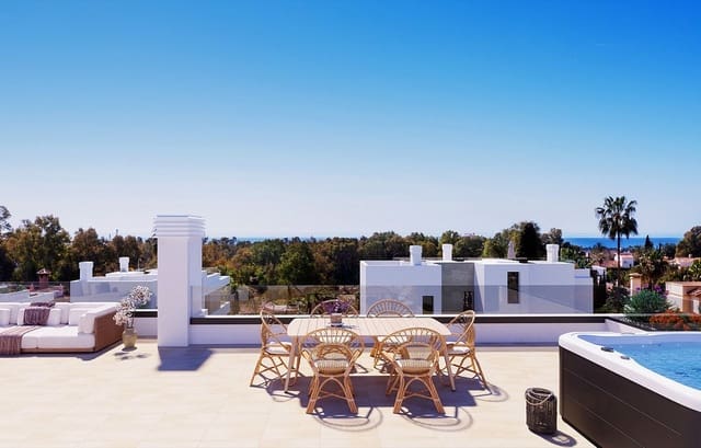 3 quarto Moradia para venda em Estepona com piscina garagem - 1 530 000 € (Ref: 8626272)