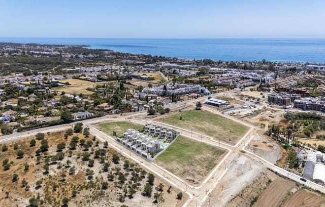3 slaapkamer Villa te koop in Cancelada, Estepona met zwembad garage - € 1.040.000 (Ref: 8626273)